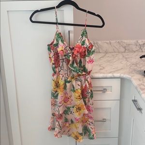 Beautiful flirty summer dress